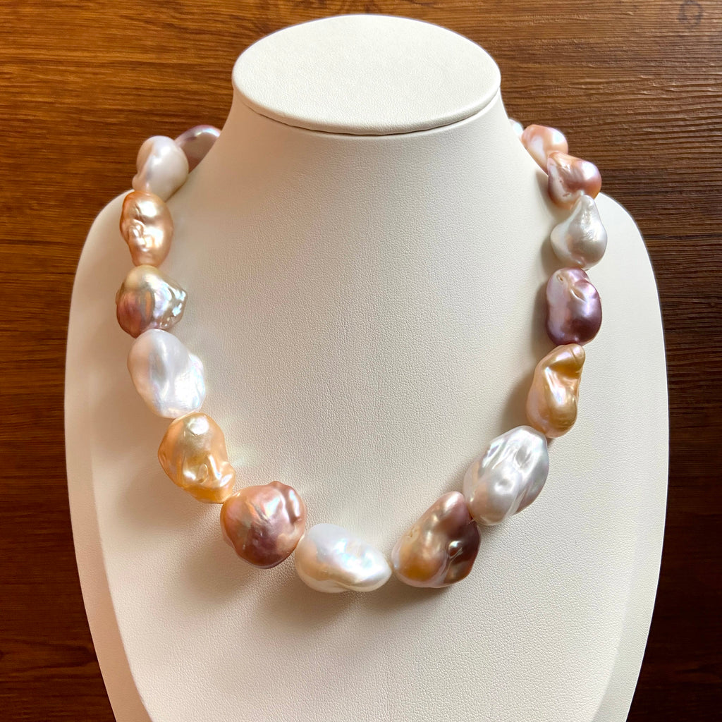 Baroque Pearl Necklace