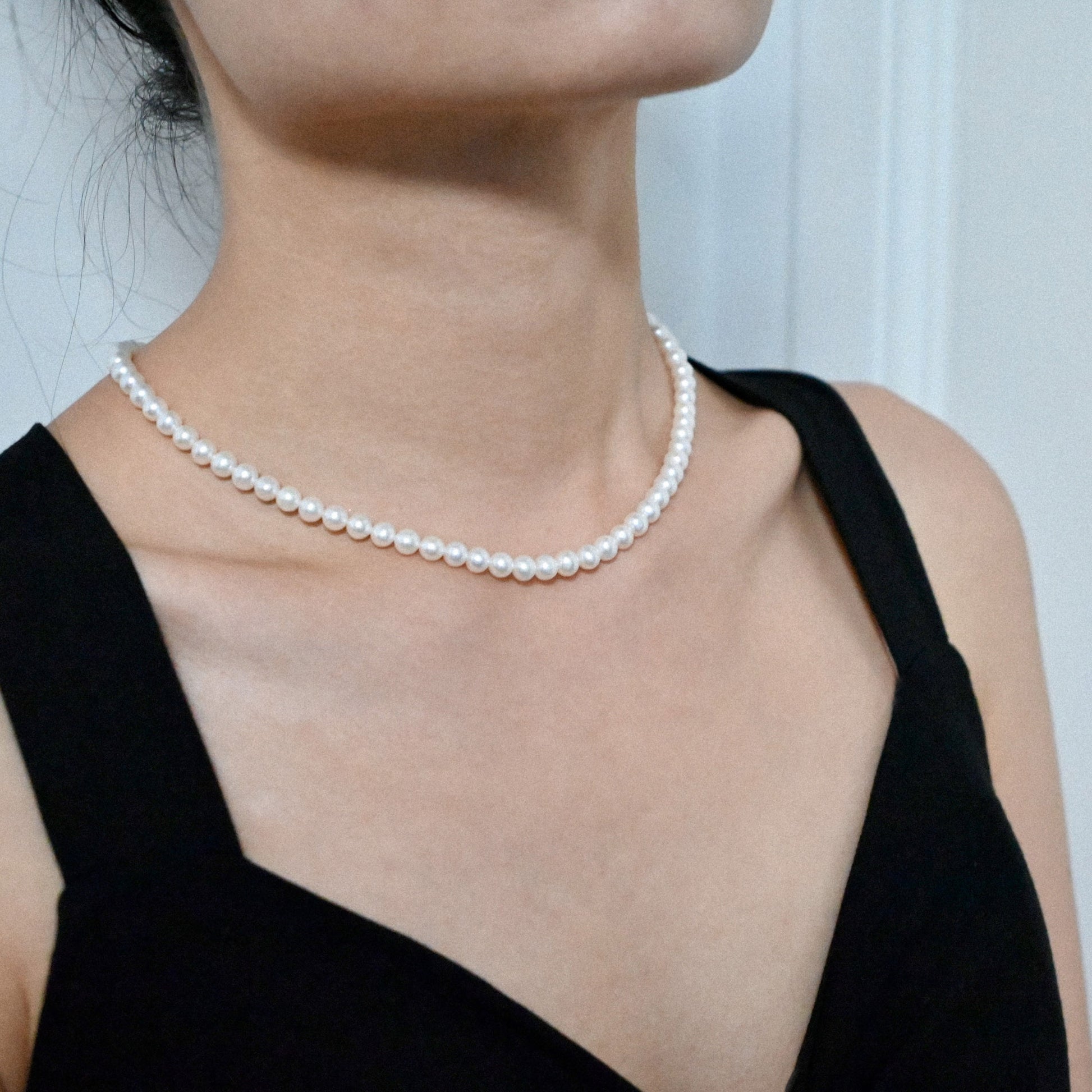 Pearl Choker Necklace