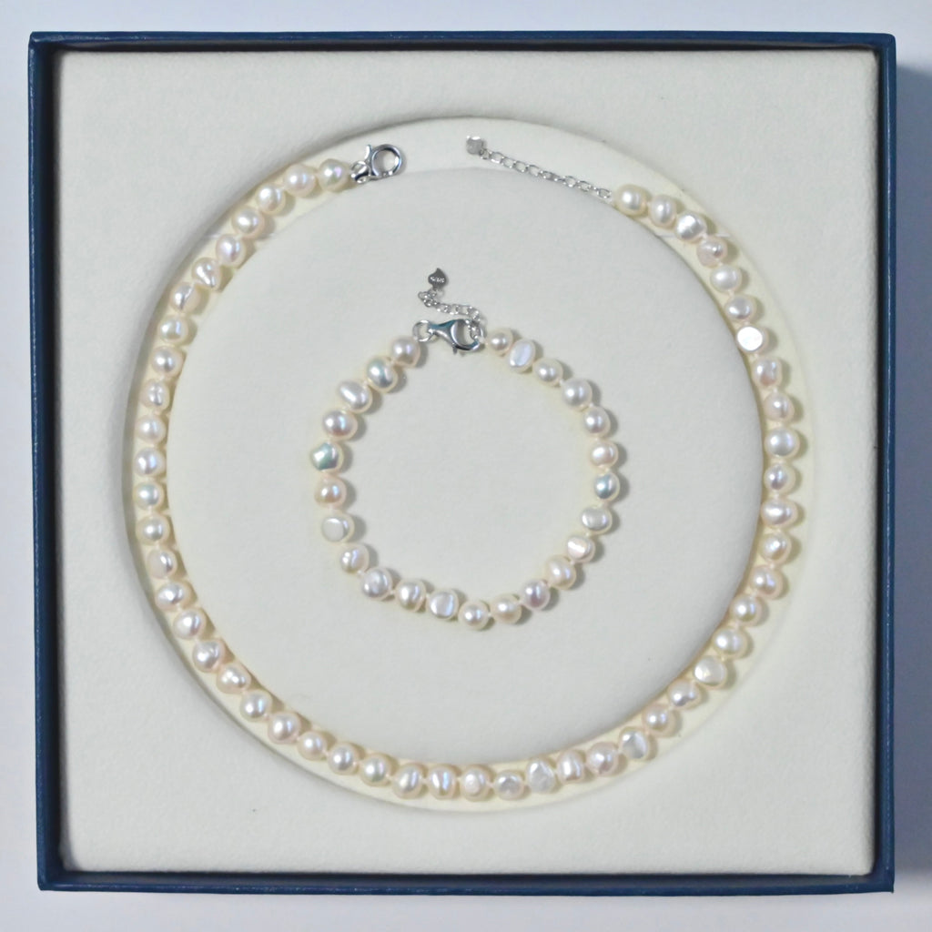 Freshwater Pearl Necklace Bracelet set