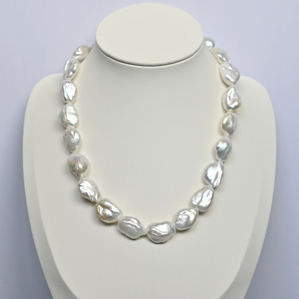 Baroque Pearl Necklace
