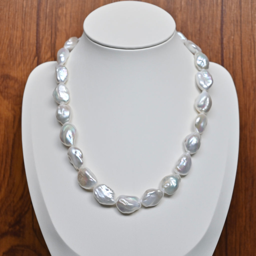 Baroque Pearl Necklace