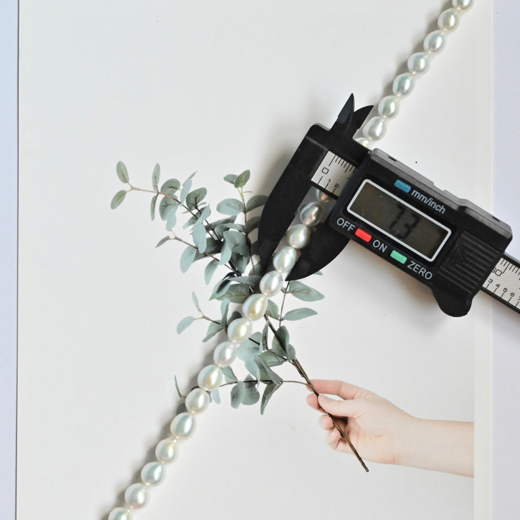 White Pearl Choker Necklace