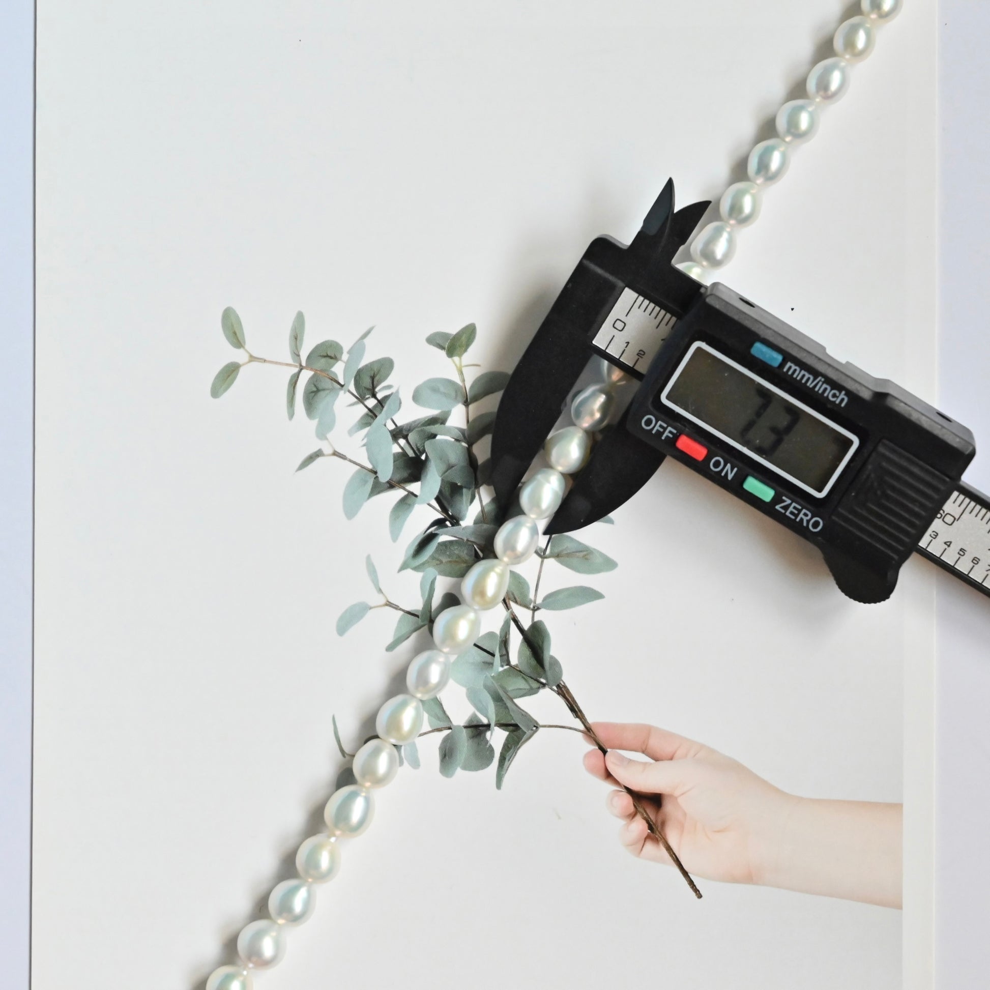 White Pearl Choker Necklace