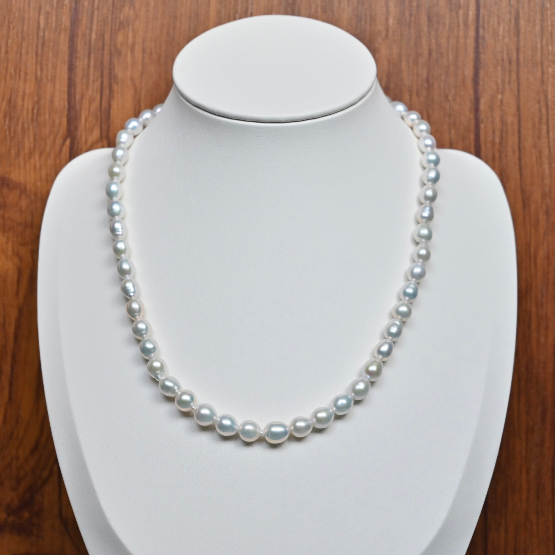 White Pearl Choker Necklace