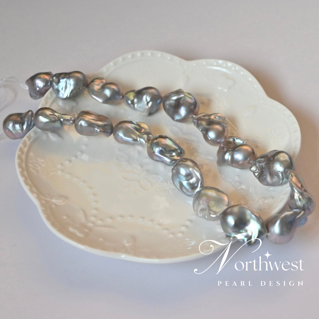Gray Baroque Pearl Necklace